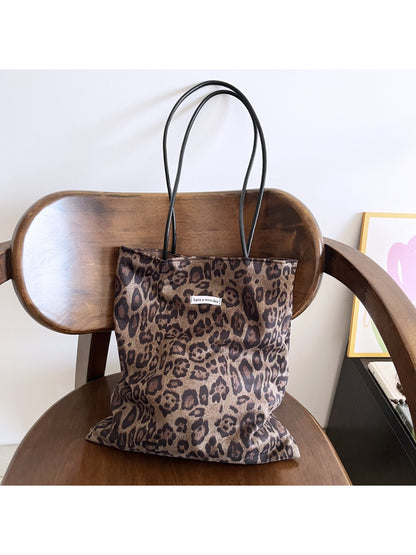 Cosbai leopard pattern shopper bag with dual handles and spacious interior
