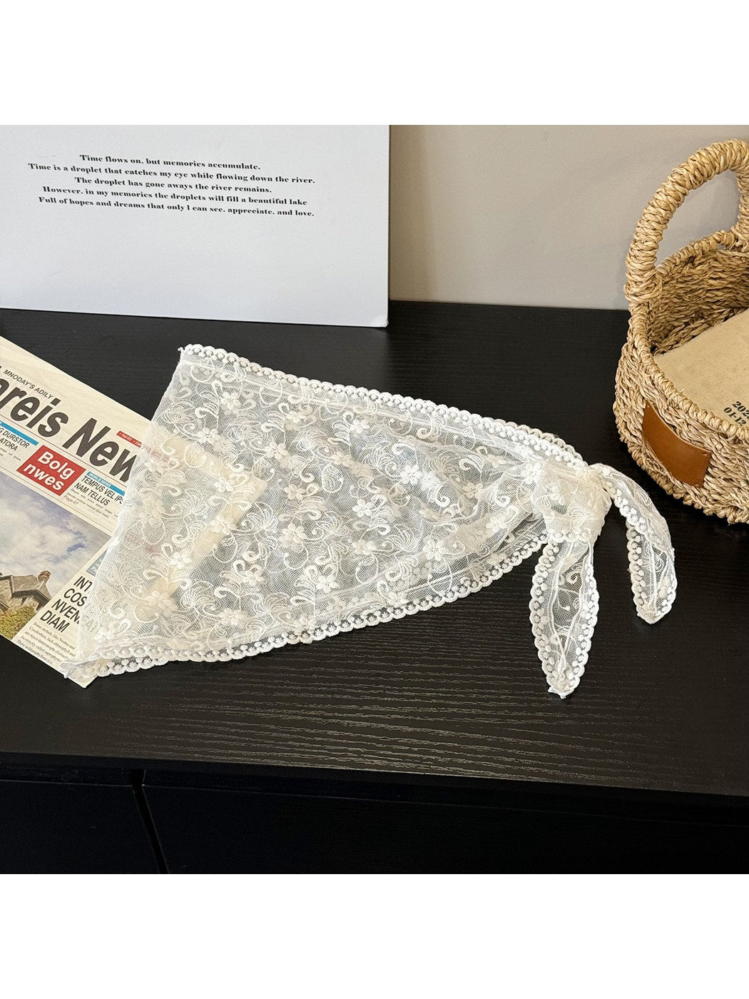 Scarvii - White Lace Floral Triangle Bandana