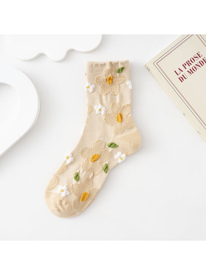 Rufia - Floral Relief Pattern Casual Crew Socks