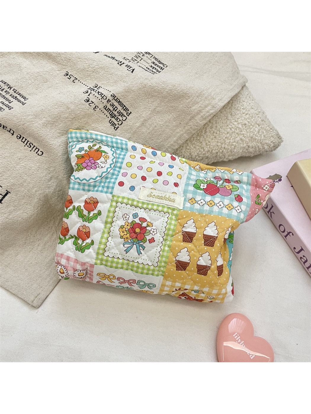 Cosbai - Floral Quilted Makeup Bag