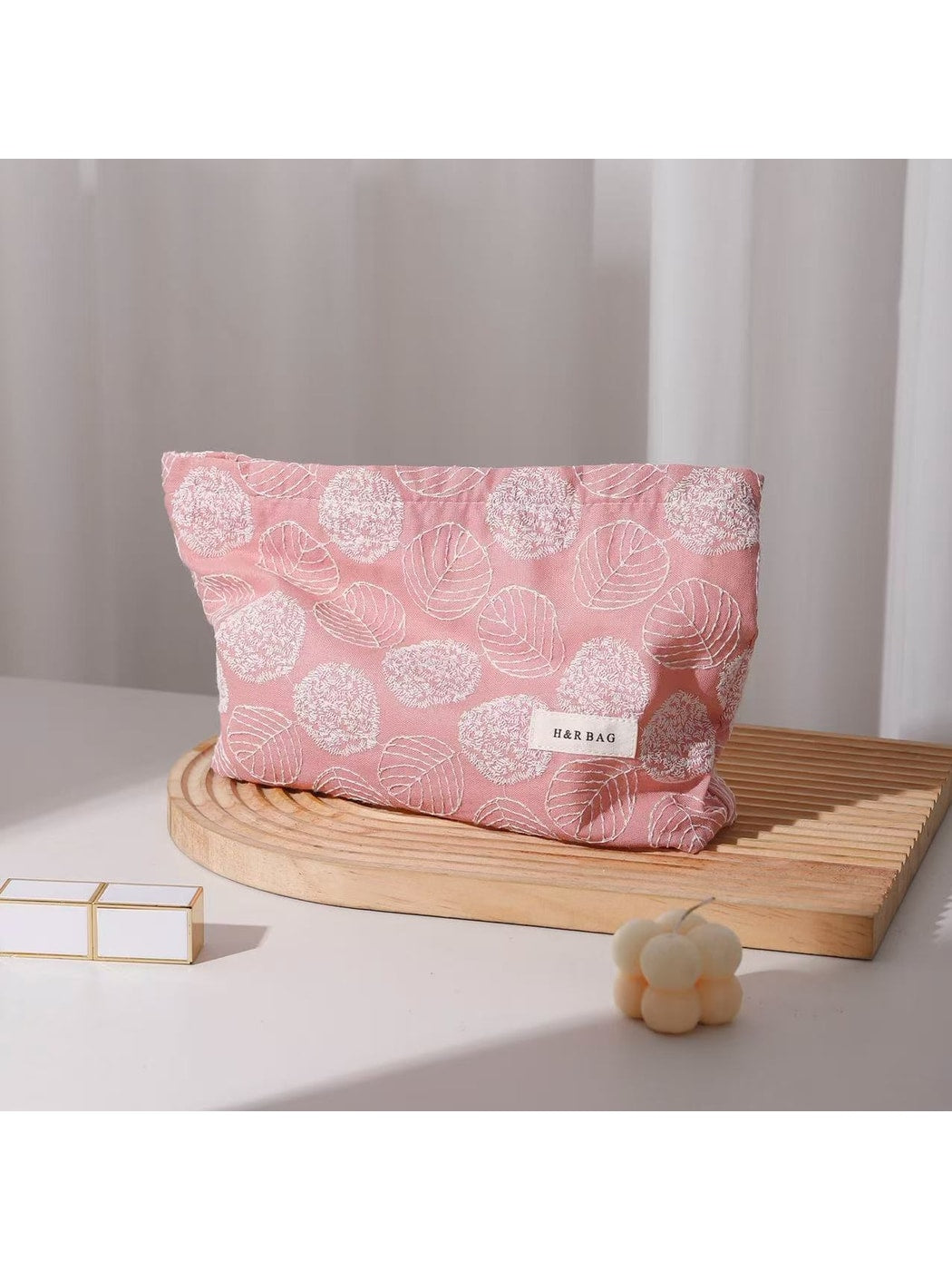 Cosbai - Leaf Print Handheld Organizer Bag