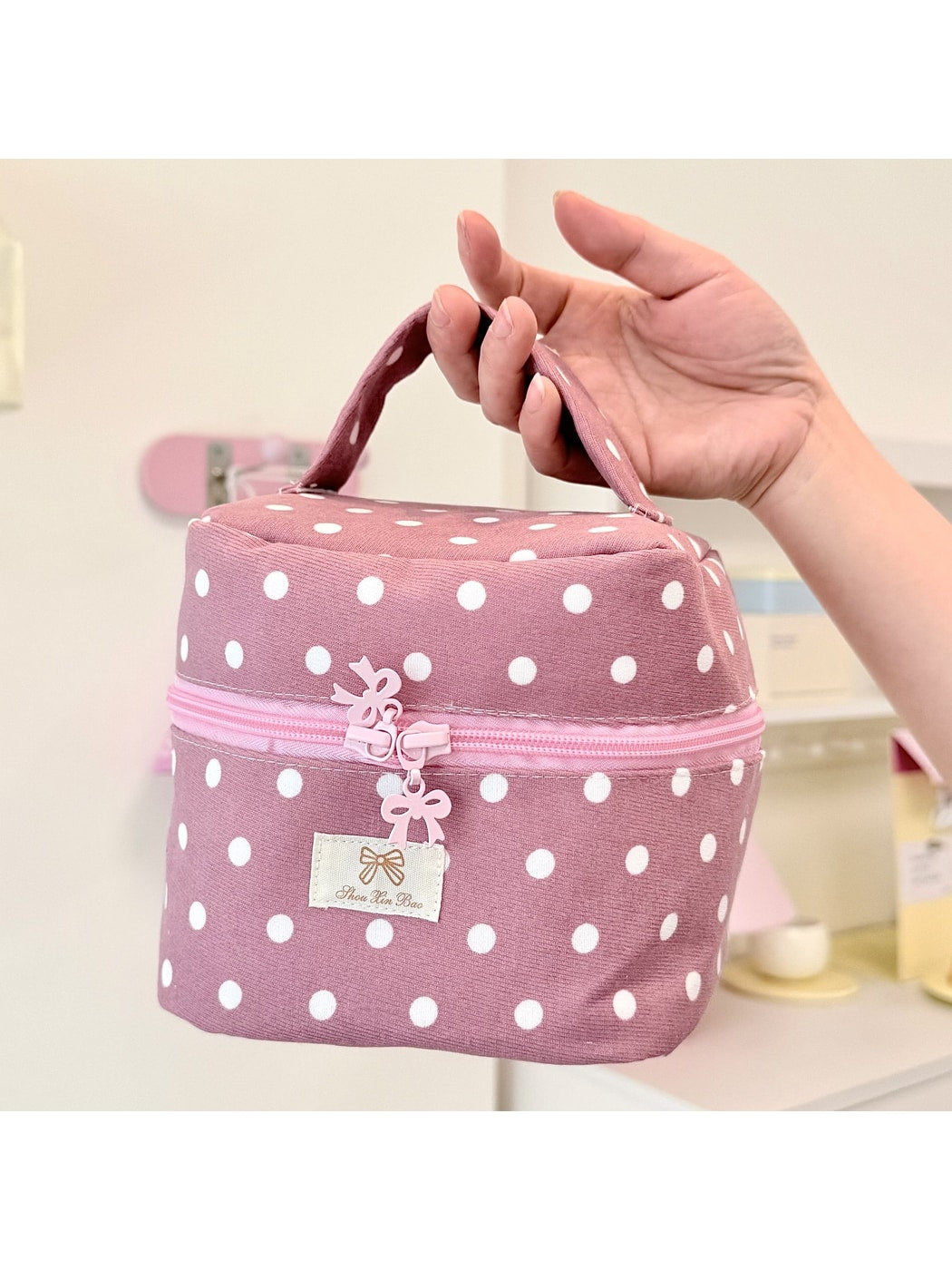 Cosbai - Cute Polka Dot Zipper Cosmetic Organizer Bag