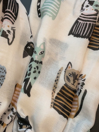 Scarvii - Playful Cat Print Scarf