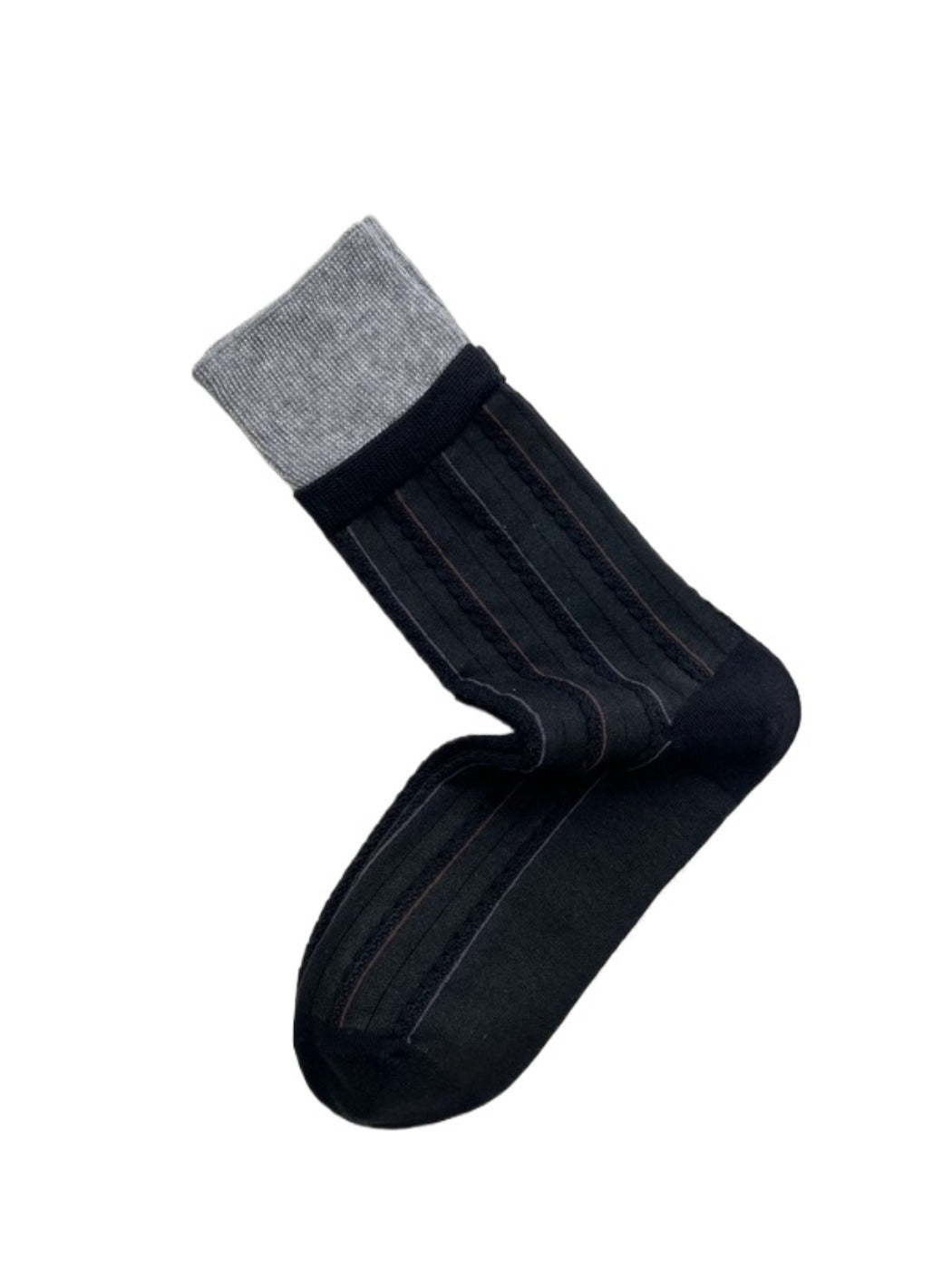 Rufia - Color-Block Mid-Calf Socks – Minimalist & Warm