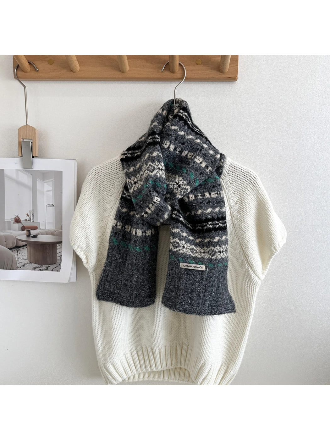 Scarvii - Geometric Zigzag Band Fuzzy Textured Scarf