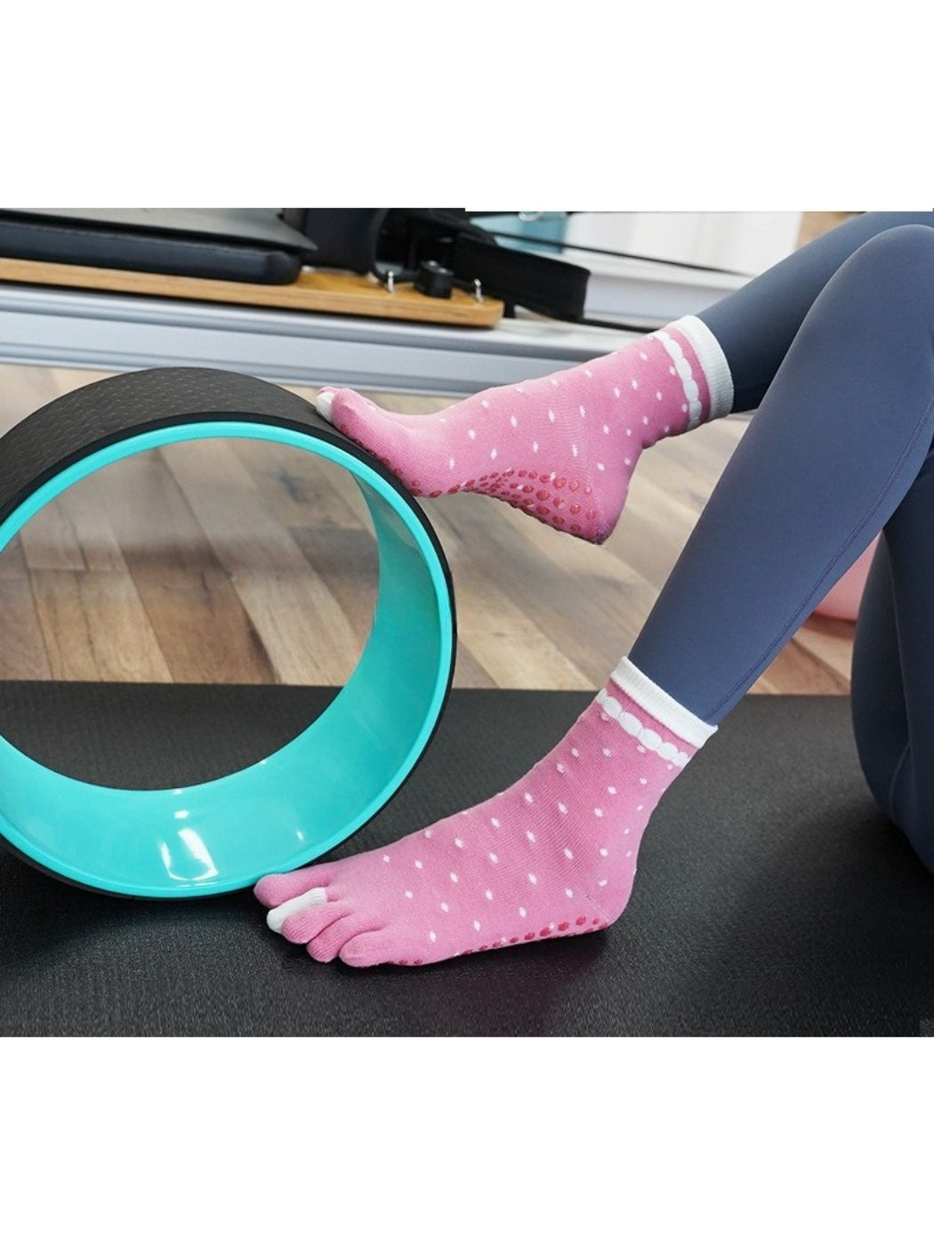 Rufia - Five-Toe Non-Slip Yoga Socks