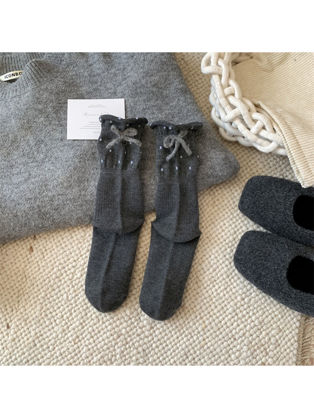 Rufia Ribbon Ruffle Dot Crew Socks product image