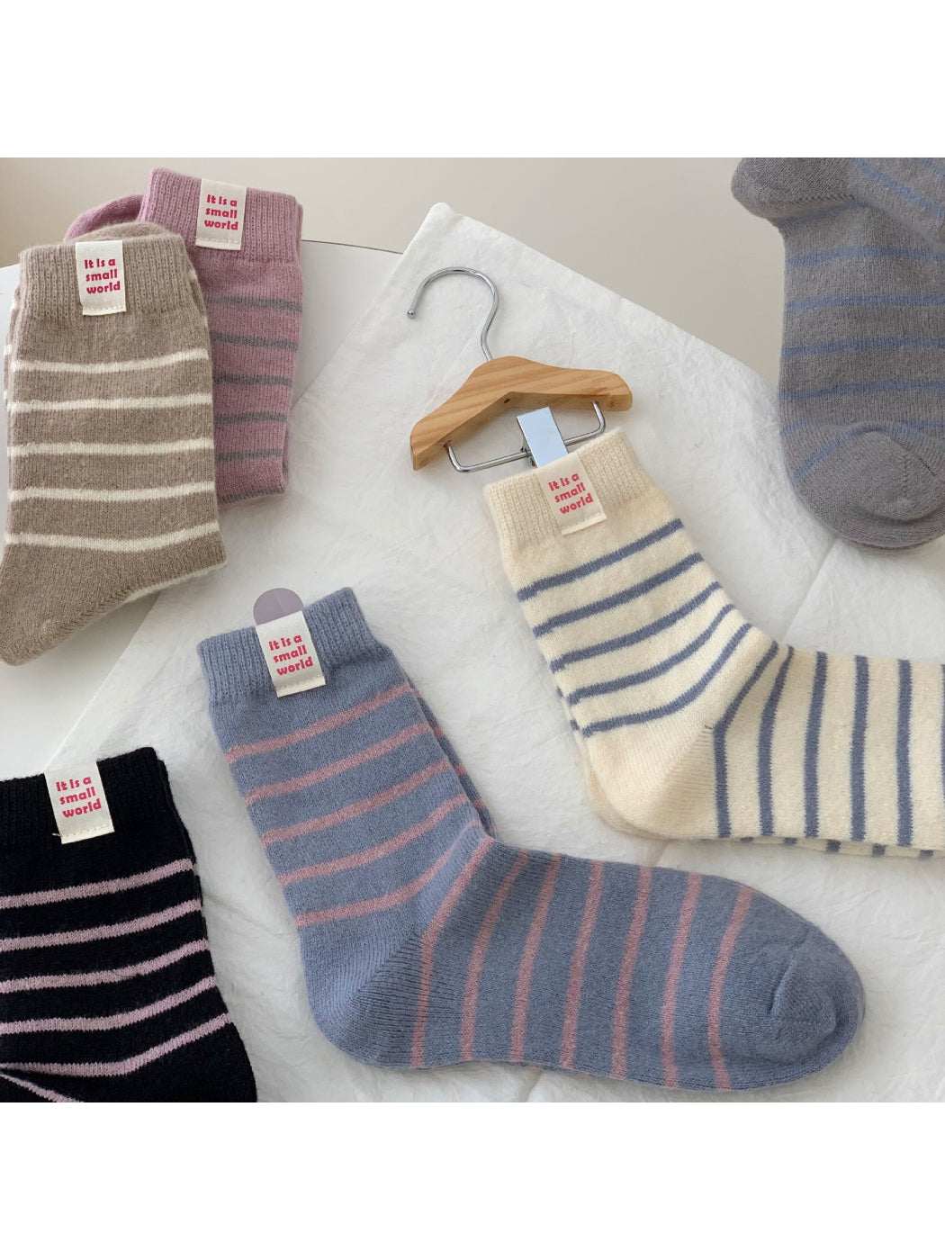 Rufia - Calm Tone Stripe Crew Socks