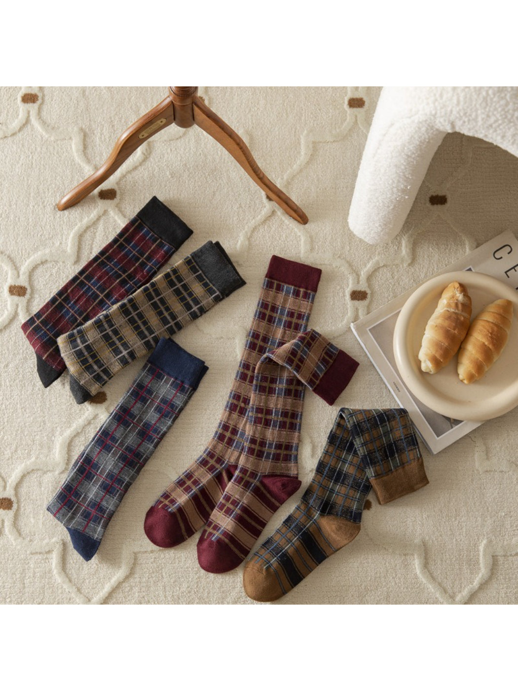 Rufia - Retro Plaid Knee High Socks
