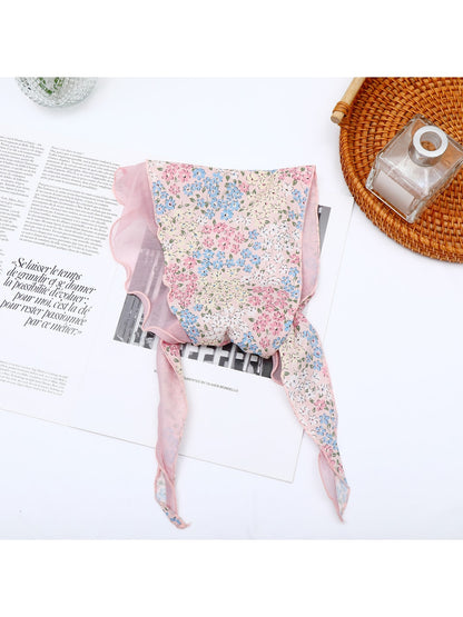 Scarvii - Sweet Floral Print Women's Triangle Bandana