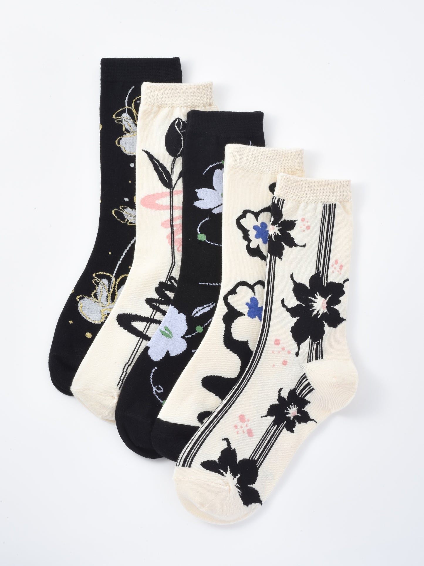 Rufia - Black and White Floral Patterned Socks
