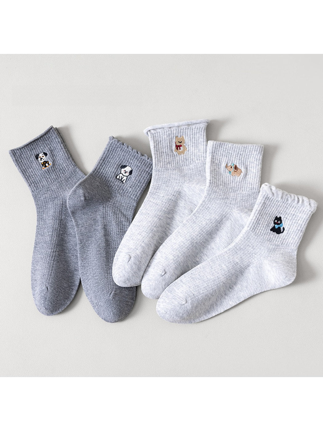 Rufia - Cartoon Embroidered Solid Crew Socks