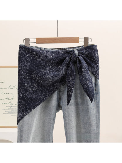 Scarvii - Retro Paisley Pattern Triangle Waist Scarf