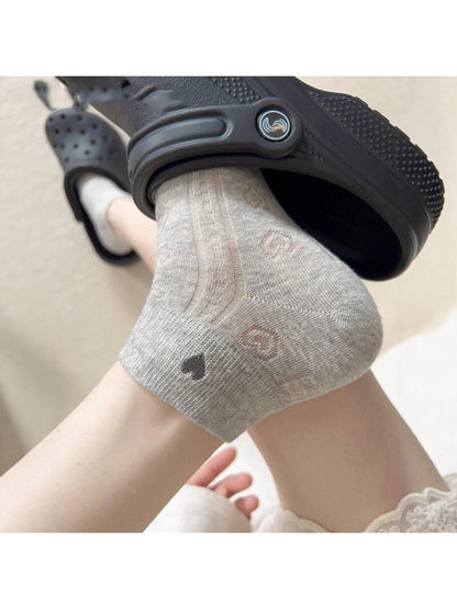 Rufia - Women's Simple Heart Accent Ankle Socks