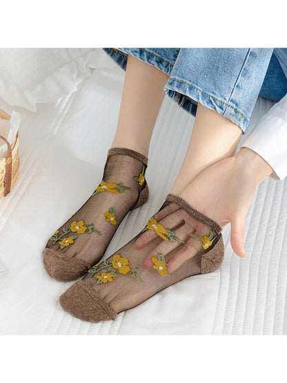 Rufia - Vintage Floral Sheer Crew Socks
