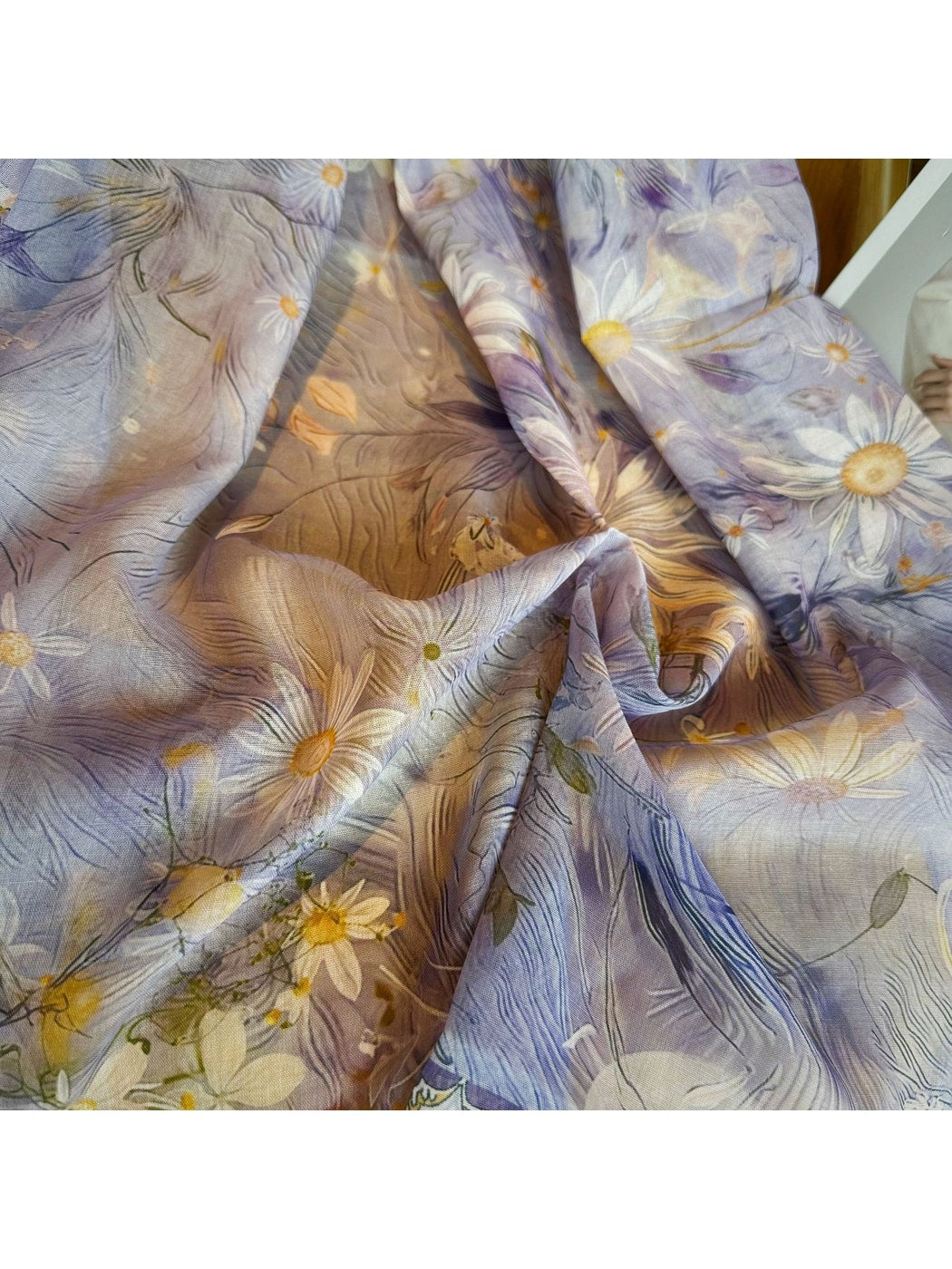 Scarvii - Soft Purple Daisy Floral Print Square Scarf