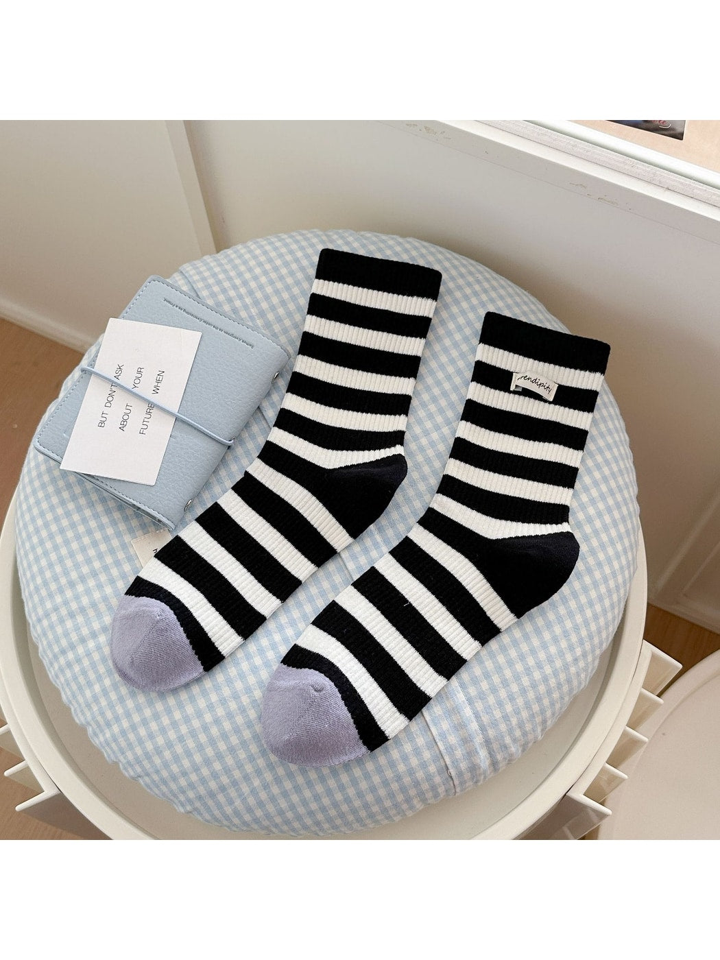 Rufia - Simple Style Striped Ribbed Crew Socks