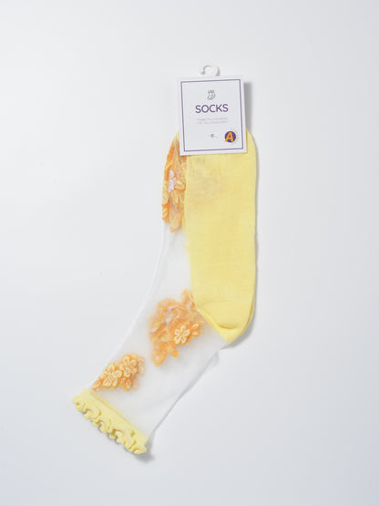 Rufia - Sheer Floral Embroidered Crew Socks product image 4