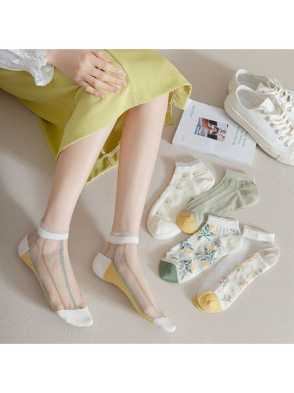Rufia - Soft Floral Pattern Lightweight Crew Socks product image 2