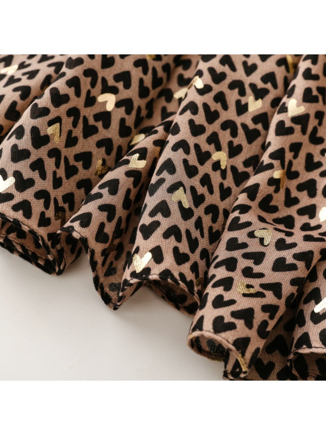 Scarvii - Winter Scarf with Gold Foil Heart Print