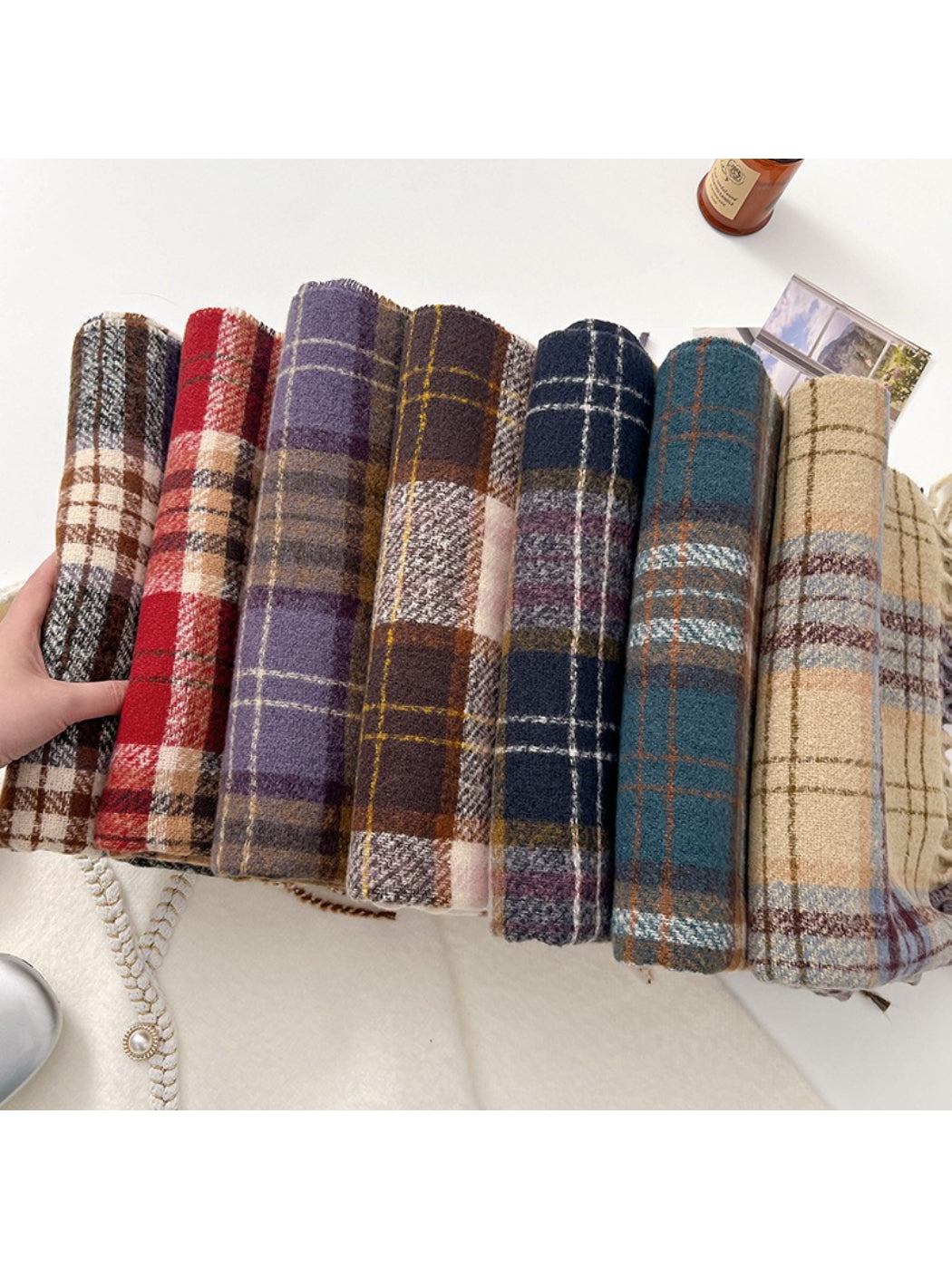 Scarvii - Classic Checkered Cozy Winter Scarf