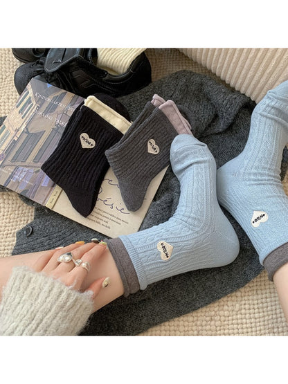 Rufia - Ribbed Heart Patch Classic Crew Socks product image 2