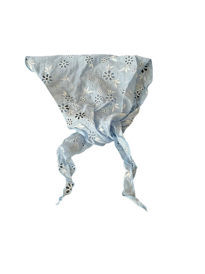 Scarvii - Cut Out Floral Printed Triangle Bandana