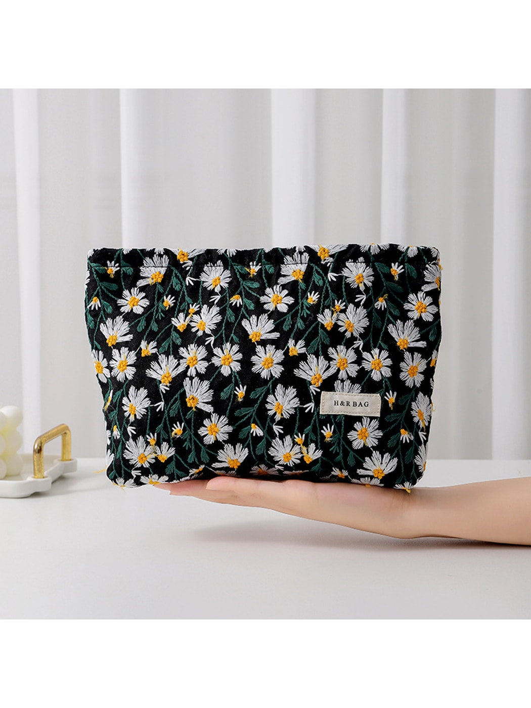 Cosbai - Daisy Pattern Makeup and Brush Storage Bag