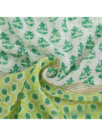 Scarvii - Green Floral Print Fringe Scarf