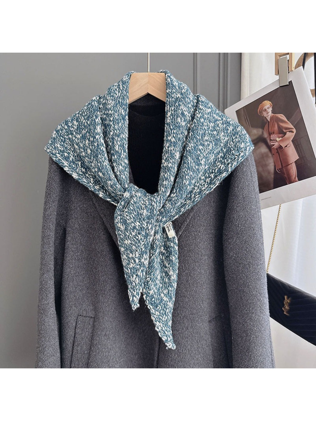 Scarvii - Modern Marled Triangle Wrap