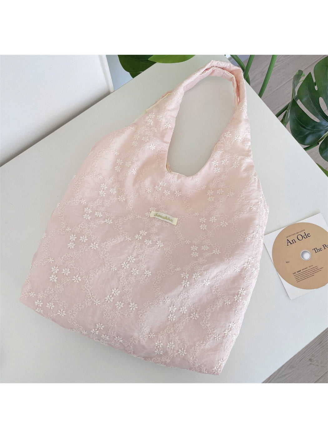 Cosbai Soft Daisy Shoulder Tote Bag showing and spacious