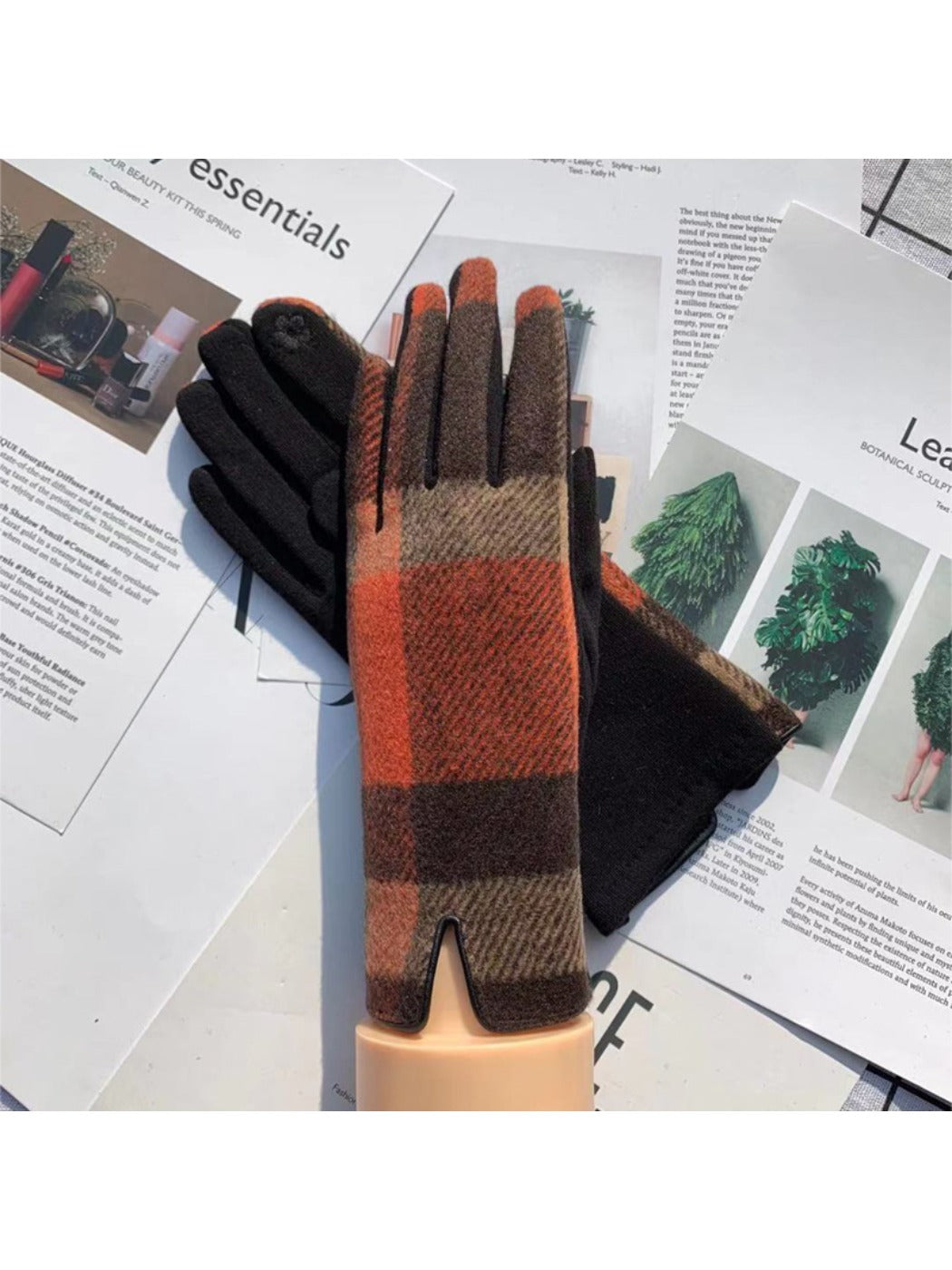 Gloving - Women's Plaid Touchscreen Winter Gloves