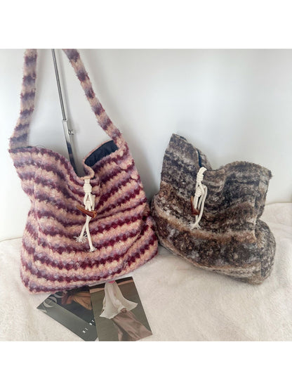 Cosbai - Soft Plaid Drawstring Shoulder Bag