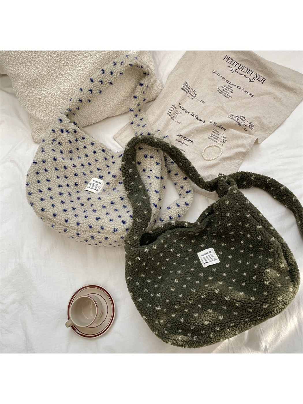 Cosbai – Plush Heart Printed Crossbody Shoulder Bag