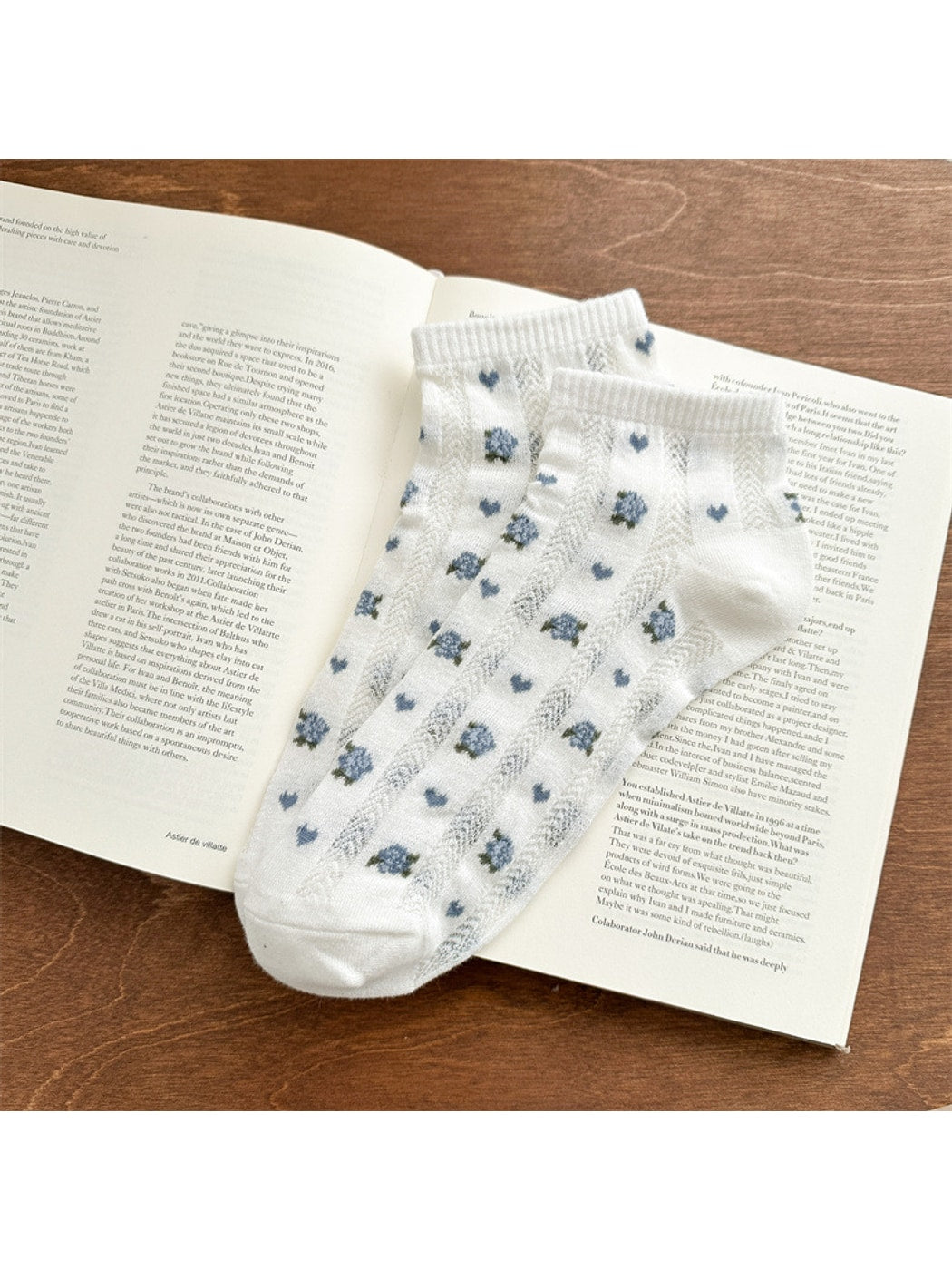 Rufia - Retro Flower and Heart Pattern Ankle Socks