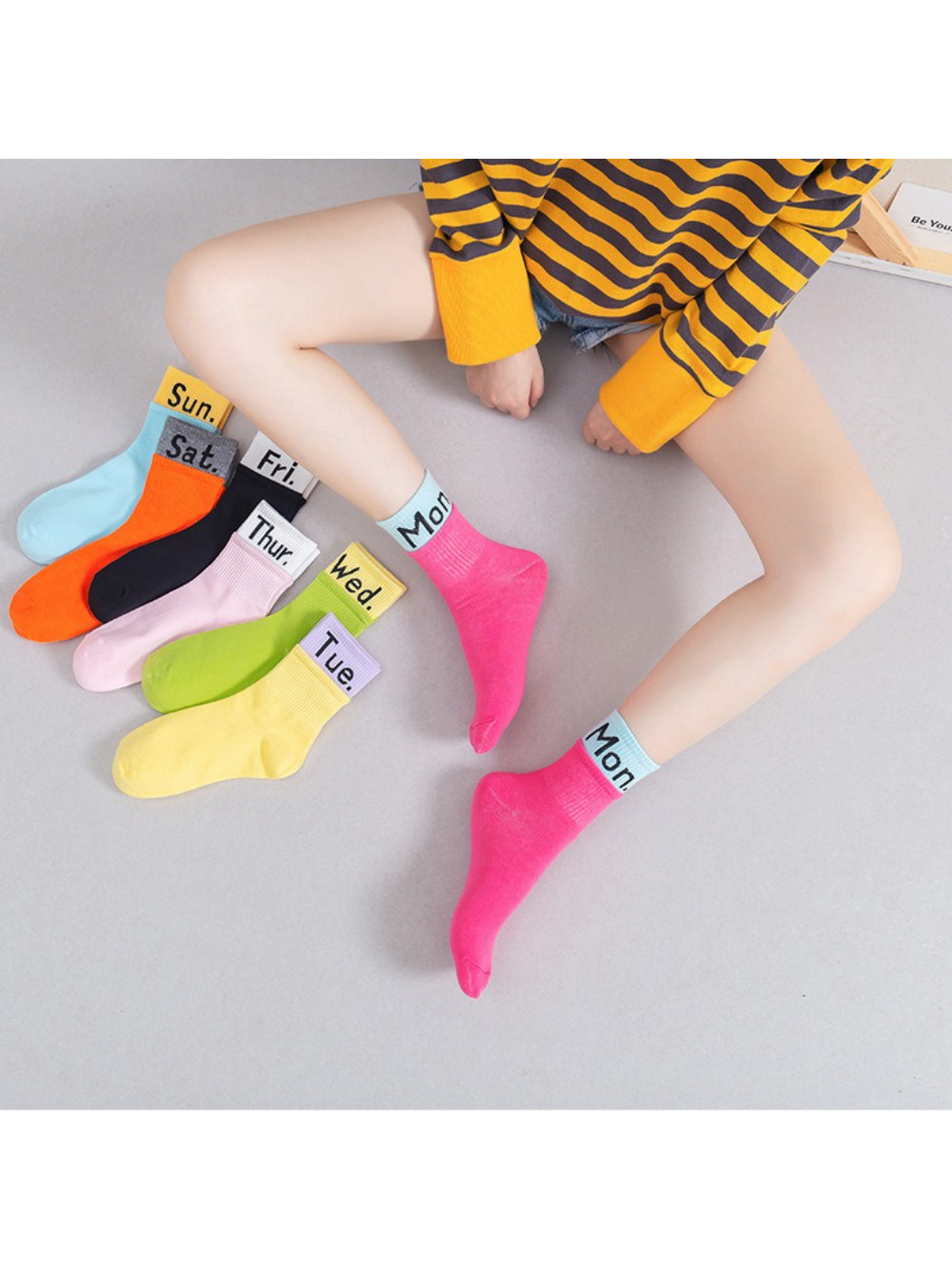 Rufia - Monday to Sunday Text Colour Crew Socks product image 2