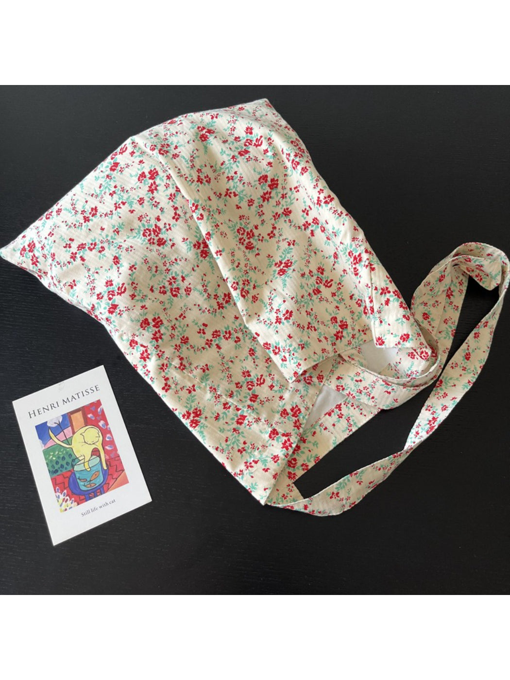 Cosbai tote bag worn over shoulder demonstrating size and fit