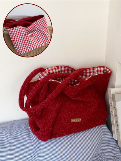 Cosbai – Plush Tote Bag with Checkered Lining