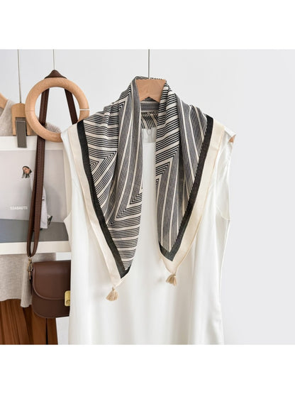 Scarvii - Geometric Line Print Square Scarf