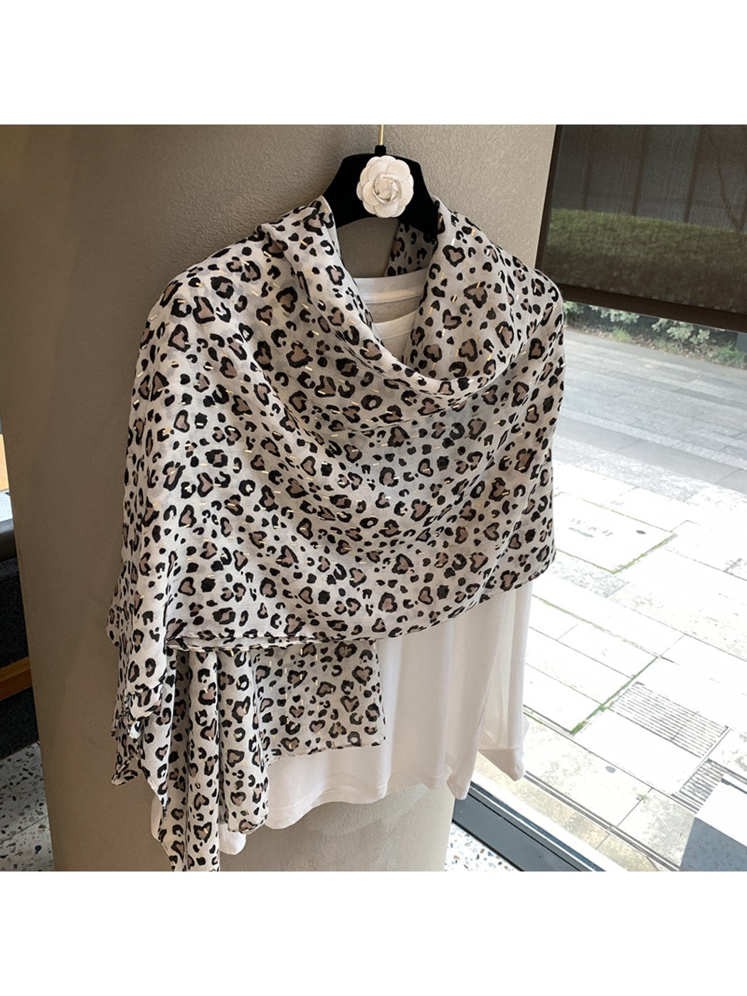 Scarvii - Heart Leopard Print Lightweight Wrap Scarf