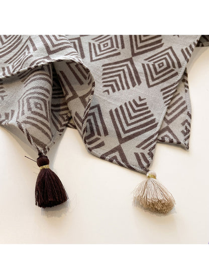 Scarvii - Retro Brown Geometric Print Square Scarf