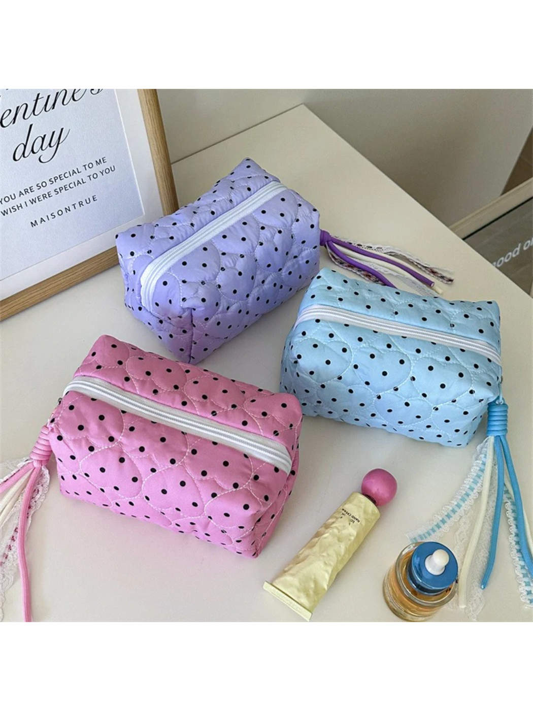 Cosbai - Polka Dot Heart-Quilted Makeup Bag
