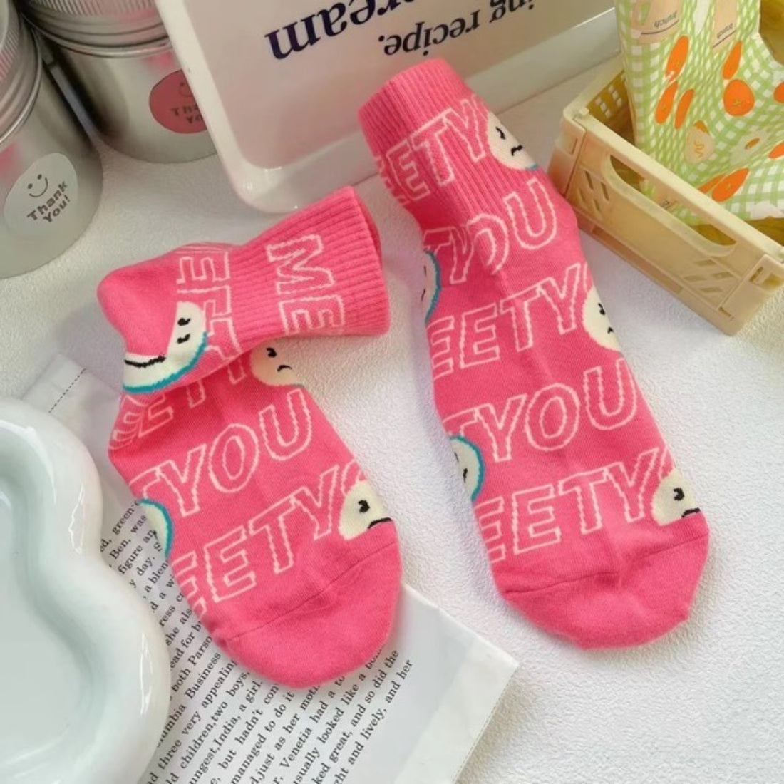 Smiley Graphic Ankle Socks detail view