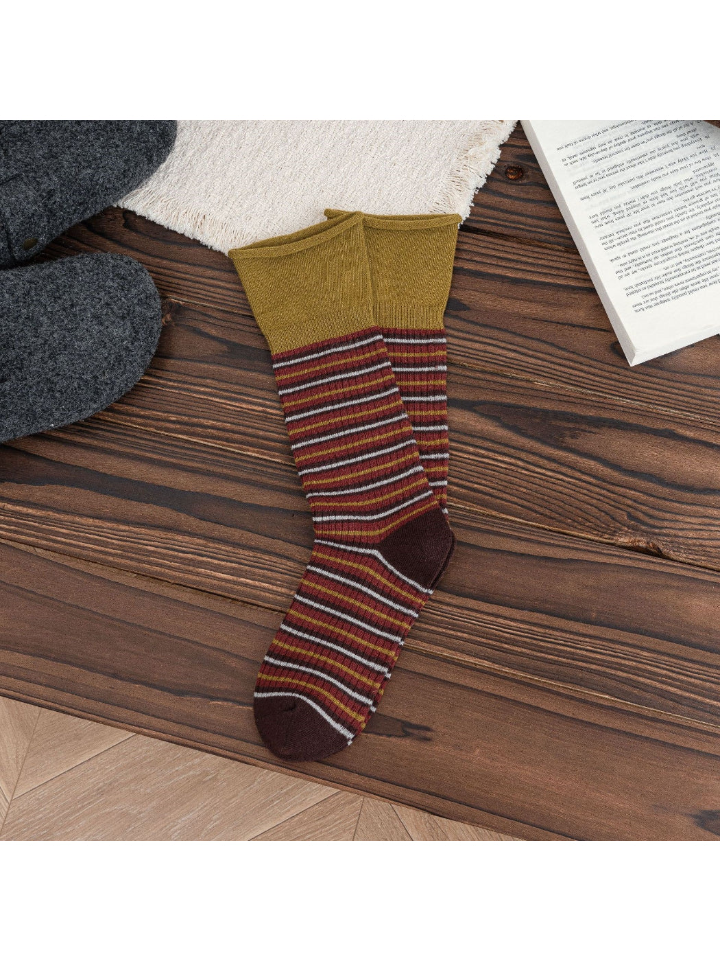 Rufia - Soft Contrast Striped Knit Crew Socks product image 5