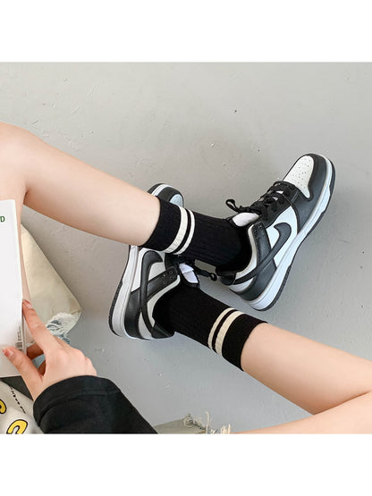 Rufia - Classic Stripe Ribbed Crew Socks