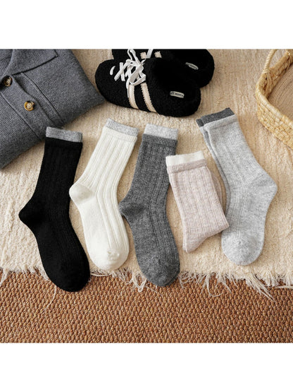 Rufia – Thick Warm Mid-Calf Socks with Color-Trim
