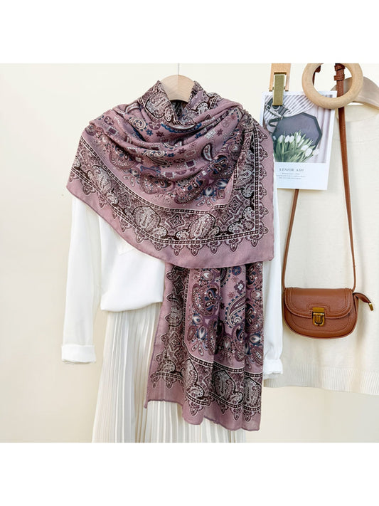Scarvii - Lightweight Paisley Border Shawl