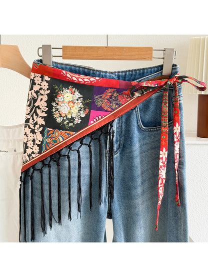 Scarvii - Printed Triangle Scarf