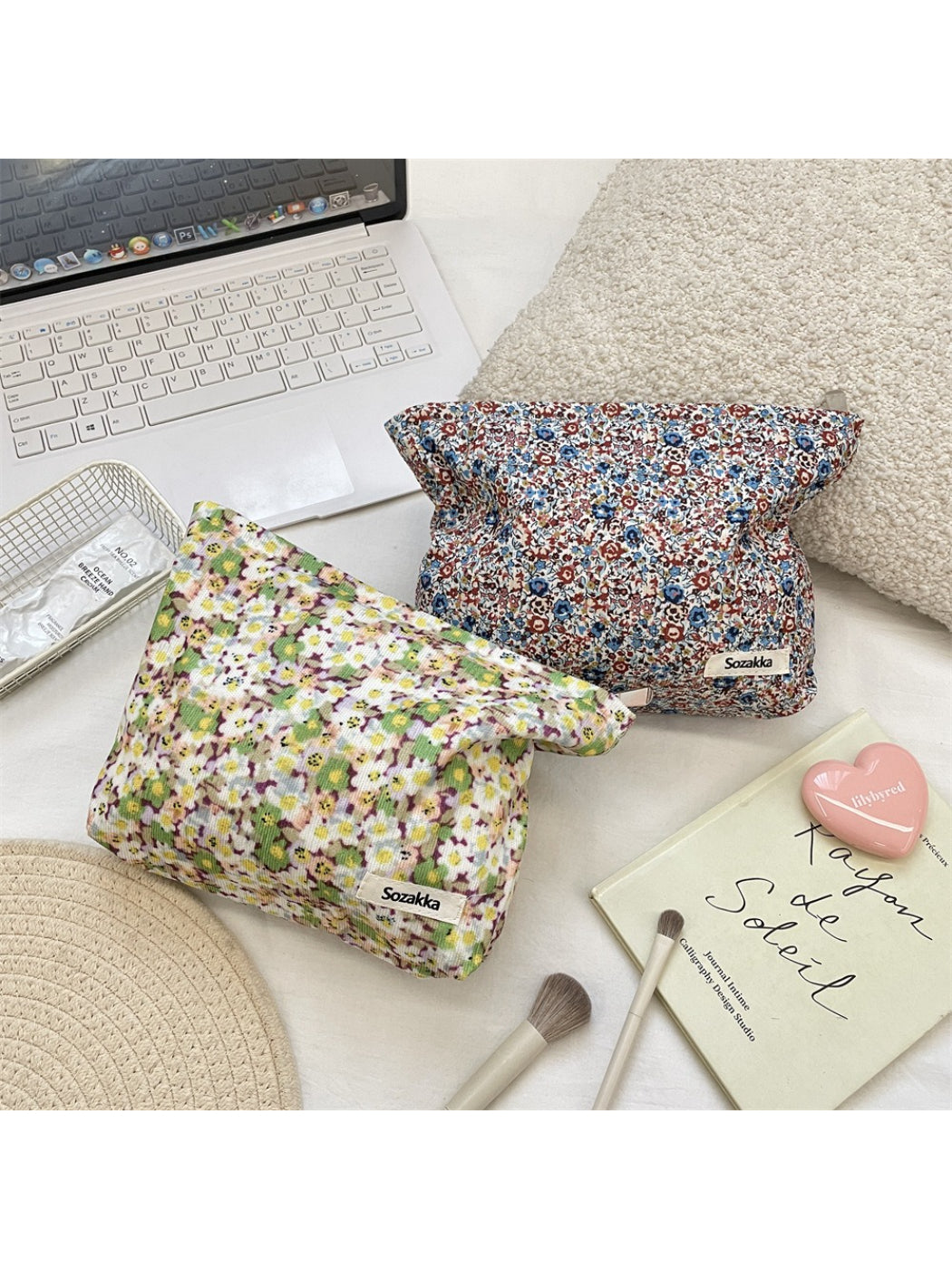 Cosbai - Retro Floral Cosmetic Pouch