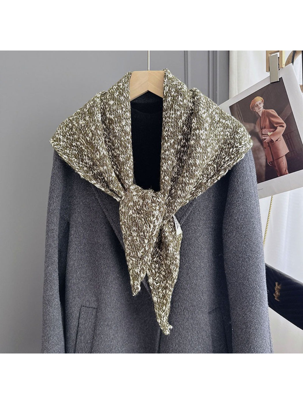 Scarvii - Modern Marled Triangle Wrap